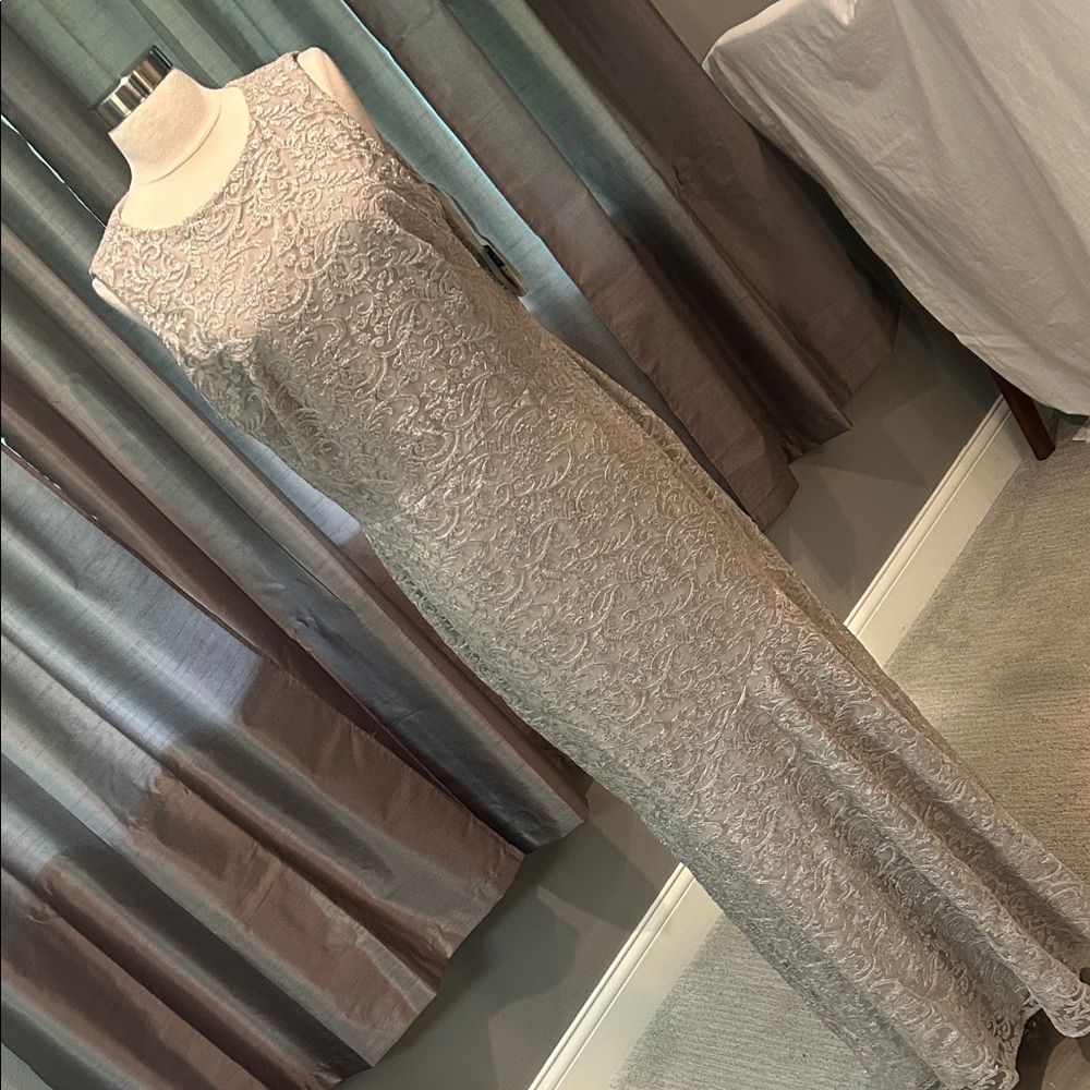 Ralph Lauren Silver Lace Gown NEW mother of bride / black tie / formal event